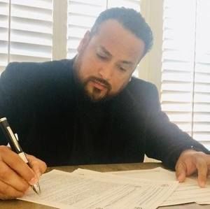 Meet your Posher, Enrique